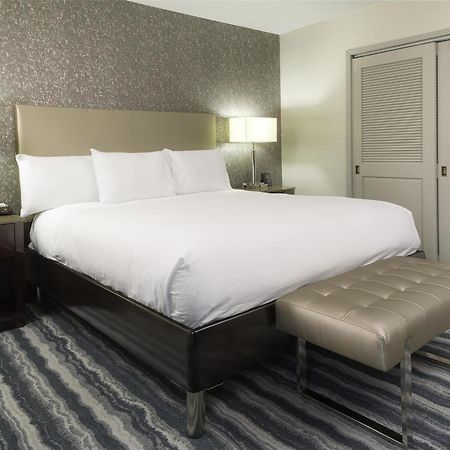 Doubletree By Hilton Hotel Wilmington Extérieur photo