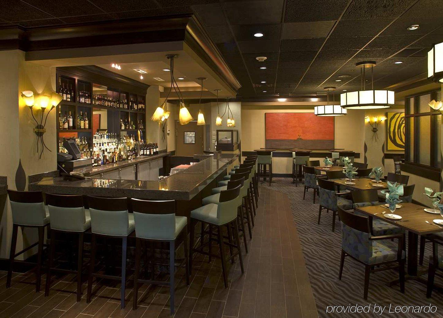 Doubletree By Hilton Hotel Wilmington Restaurant photo